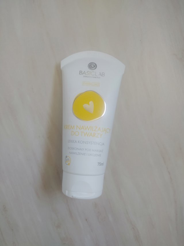 BasicLab Dermocosmetics Familias, Krem do twarzy, Nawilżający, Lekka konsystencja