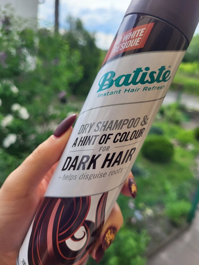 Batiste Suchy szampon do włosów, Dry Shampoo & a Hint of Color, Dark Hair