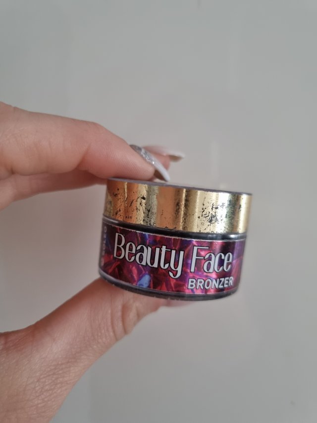 akcja denkowanie! grudzień - kosmetyki w świątecznych opakowaniach i świątecznych kolorach 🎄❄️⛄🎀🎁🎅