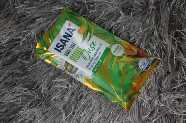 Isana Sól do kąpieli, Ruhe Oase, Z olejem konopnym