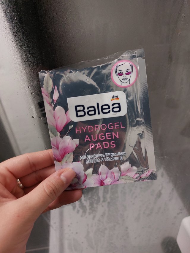 akcja denkowanie! grudzień - kosmetyki w świątecznych opakowaniach i świątecznych kolorach 🎄❄️⛄🎀🎁🎅