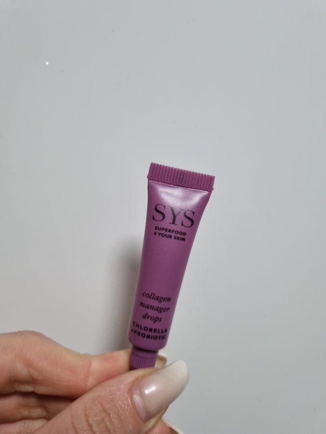 akcja denkowanie! grudzień - kosmetyki w świątecznych opakowaniach i świątecznych kolorach 🎄❄️⛄🎀🎁🎅