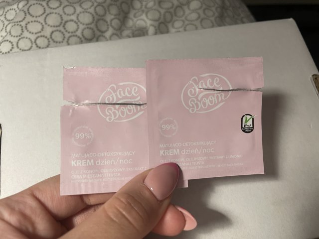 akcja denkowanie! grudzień - kosmetyki w świątecznych opakowaniach i świątecznych kolorach 🎄❄️⛄🎀🎁🎅