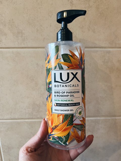 Zel pod prysznic lux botanicals