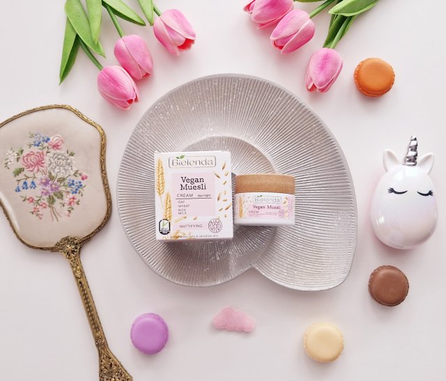 Bielenda Vegan Muesli, Krem do twarzy, Matujący, Na dzień i na noc
