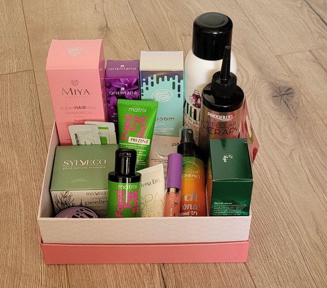 Pure Beauty box kosmetyczny.