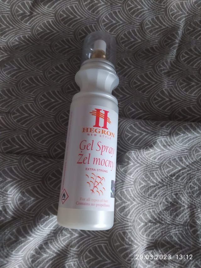 Hegron Żel do włosów w sprayu, Extra Strong