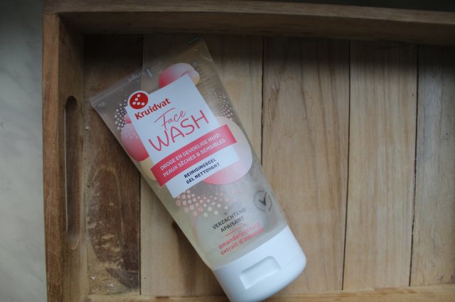 Kruidvat Face Wash, Żel do mycia twarzy, Skóra wrażliwa
