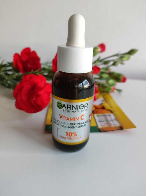 Garnier Skin Naturals, Vitamin C, Serum do twarzy, Rozświetlające, Na noc, 10% czystej witaminy C
