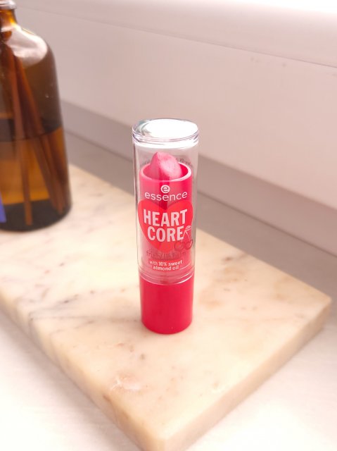 Essence Heart Core, Balsam do ust, nr 01 Cherry