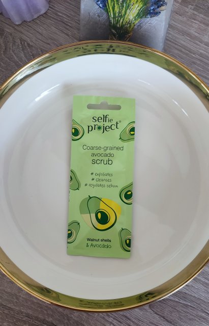 Selfie Project Scrub awokado 