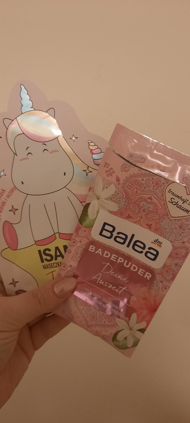 akcja denkowanie! grudzień - kosmetyki w świątecznych opakowaniach i świątecznych kolorach 🎄❄️⛄🎀🎁🎅