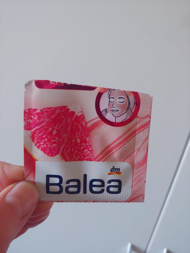 akcja denkowanie! grudzień - kosmetyki w świątecznych opakowaniach i świątecznych kolorach 🎄❄️⛄🎀🎁🎅