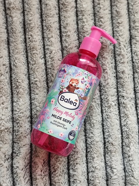 akcja denkowanie! grudzień - kosmetyki w świątecznych opakowaniach i świątecznych kolorach 🎄❄️⛄🎀🎁🎅