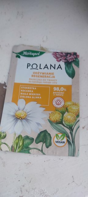 akcja denkowanie! grudzień - kosmetyki w świątecznych opakowaniach i świątecznych kolorach 🎄❄️⛄🎀🎁🎅