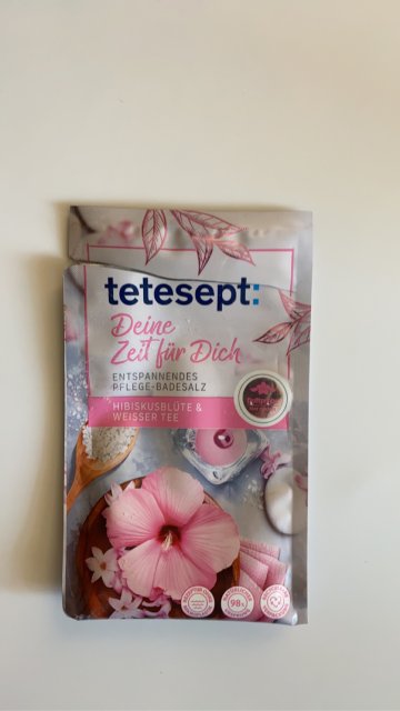 akcja denkowanie! grudzień - kosmetyki w świątecznych opakowaniach i świątecznych kolorach 🎄❄️⛄🎀🎁🎅