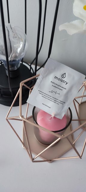 Moistry Serum do twarzy, Polifunkcyjne, Z witaminami