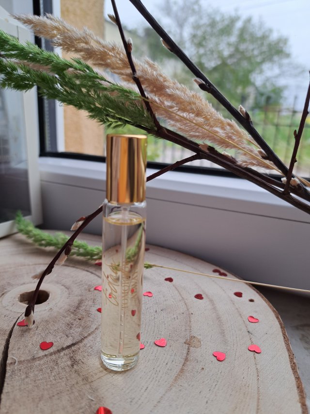 Avon Woda perfumowana, TTA Always EDP