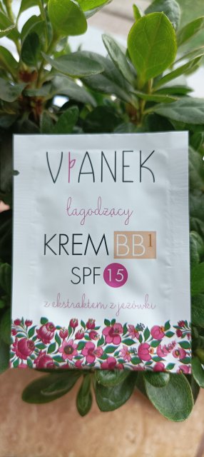 Sylveco Vianek, Krem BB 1, Seria różowa, Łagodzący, Ekstrakt z jeżówki, SPF 15