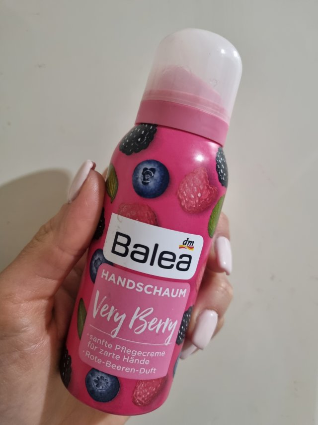 akcja denkowanie! grudzień - kosmetyki w świątecznych opakowaniach i świątecznych kolorach 🎄❄️⛄🎀🎁🎅