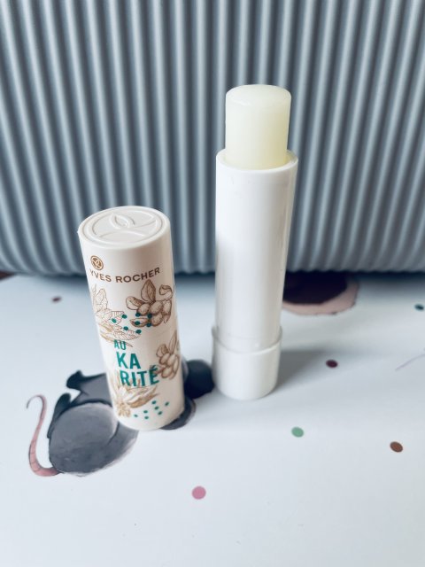 Yves Rocher Balsam do ust, Masło karite
