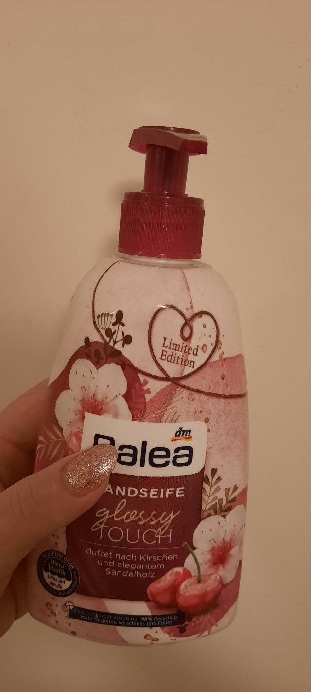 akcja denkowanie! grudzień - kosmetyki w świątecznych opakowaniach i świątecznych kolorach 🎄❄️⛄🎀🎁🎅