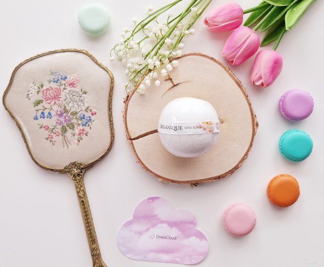 Organique Kula do kąpieli, Bath Bomb, Bloom Essence