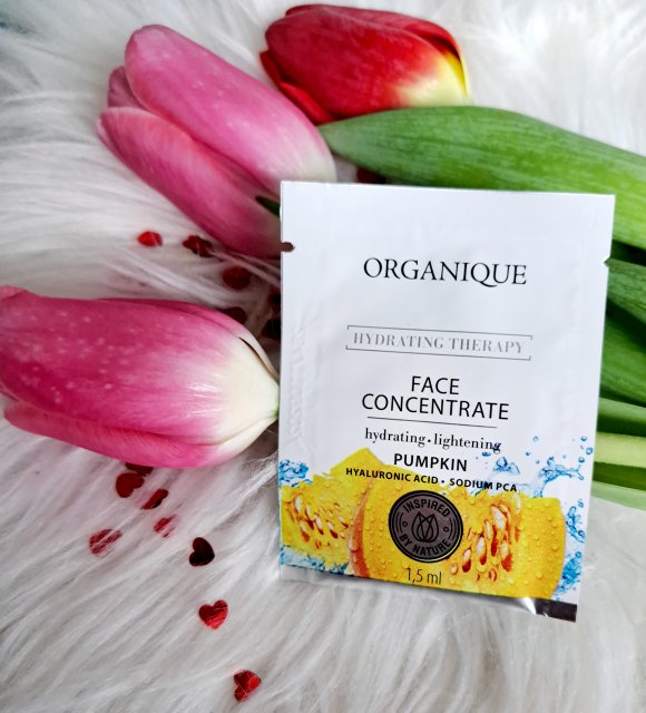 Organique Hydrating Therapy, Koncentrat do twarzy, Dynia