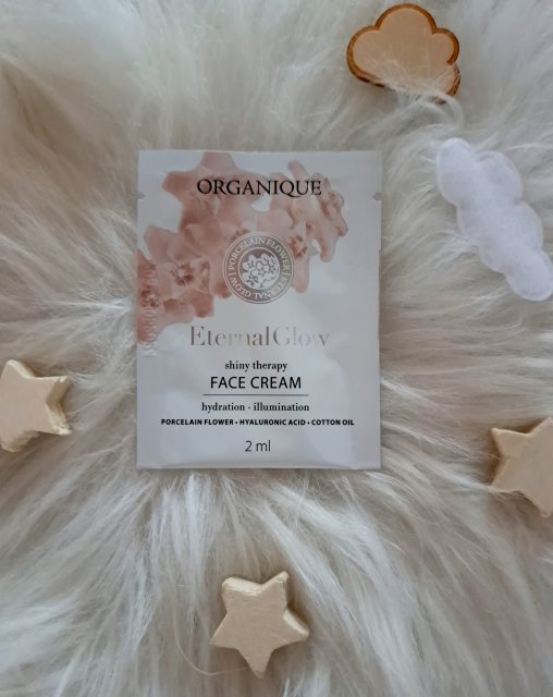Organique Eternal Glow, Terapia rozświetlająca, Shiny Therapy,  Krem do twarzy