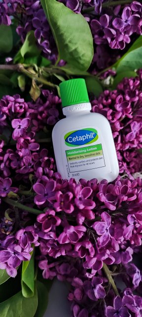 Cetaphil Balsam do twarzy i ciała, Nawilżający, Do skóry wrażliwej lub suchej, Moisturizing Lotion