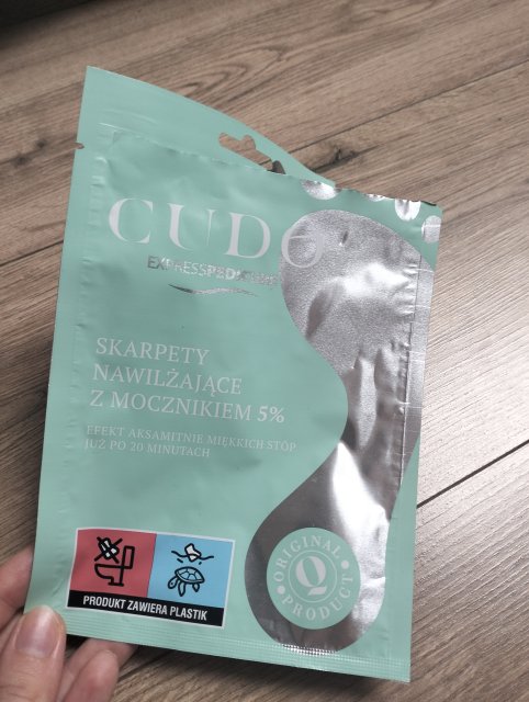 Cudo Skarpety do stóp, Express Pedicure, Nawilżające, Z mocznikiem 5%