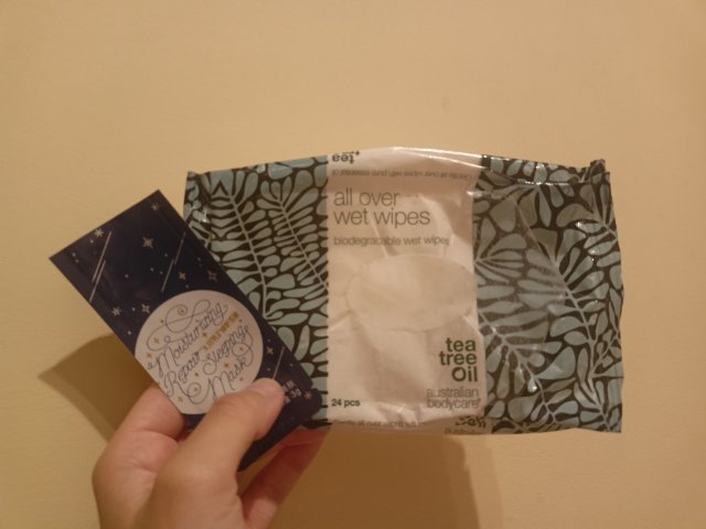 akcja denkowanie! grudzień - kosmetyki w świątecznych opakowaniach i świątecznych kolorach 🎄❄️⛄🎀🎁🎅