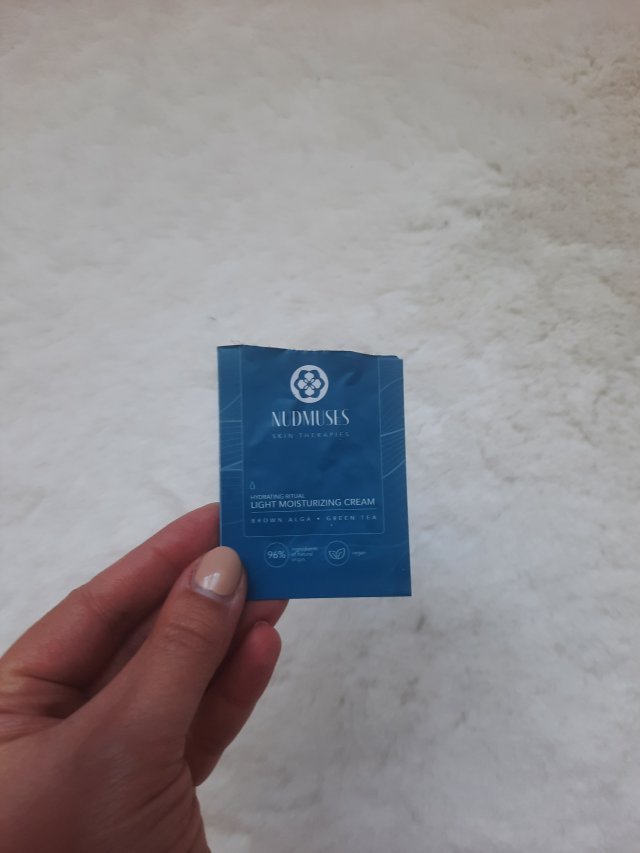 akcja denkowanie! grudzień - kosmetyki w świątecznych opakowaniach i świątecznych kolorach 🎄❄️⛄🎀🎁🎅