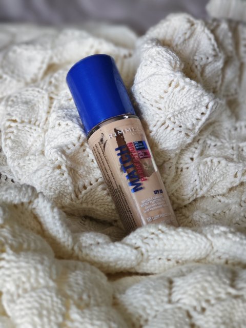 Rimmel Match Perfection, Podkład do twarzy, nr 010 Light Porcelain