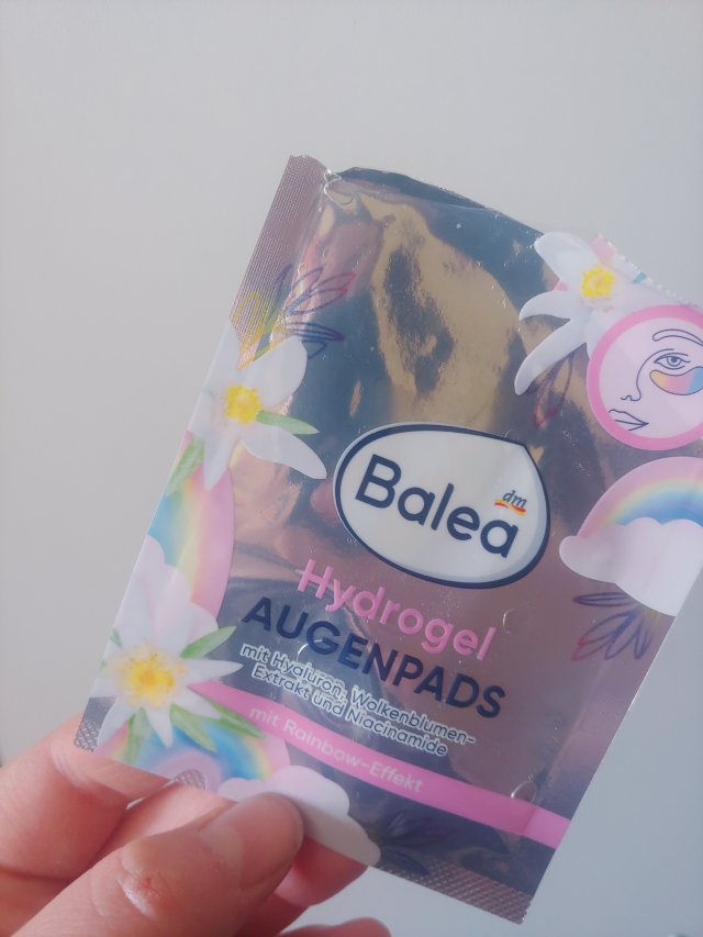 akcja denkowanie! grudzień - kosmetyki w świątecznych opakowaniach i świątecznych kolorach 🎄❄️⛄🎀🎁🎅