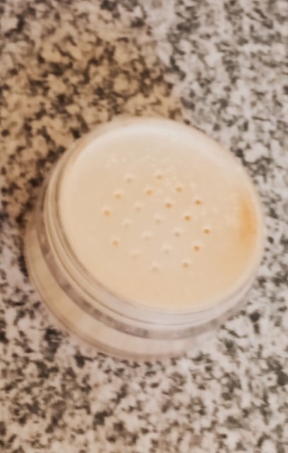 MIYO  PUDER SYPKI TRANSPARENTNY