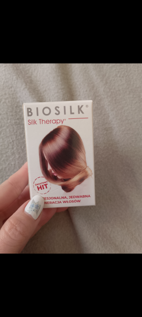Biosilk Silk Therapy, Jedwab do włosów 