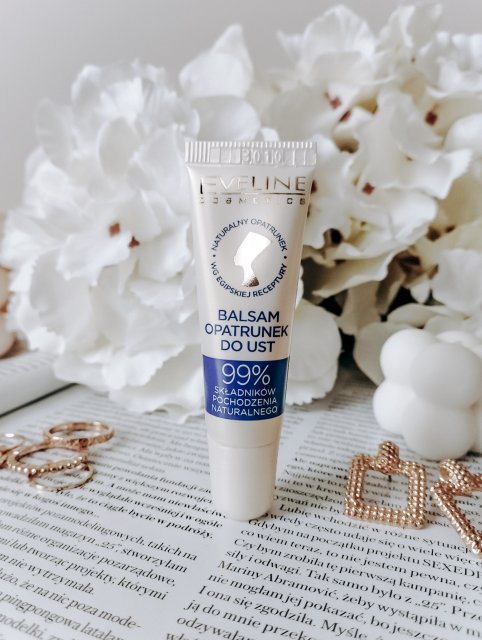 Eveline Egyptian Miracle, Balsam-opatrunek do ust 