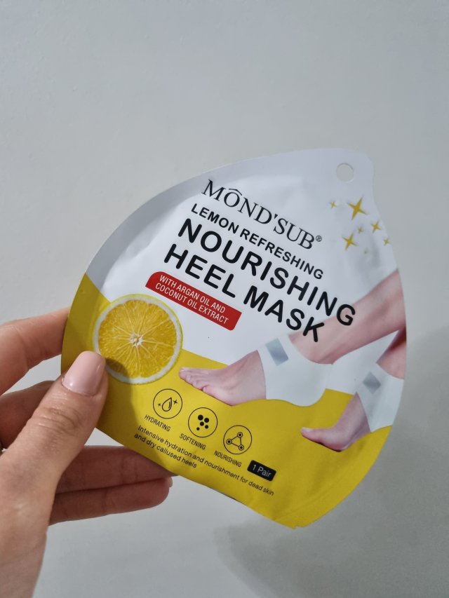 akcja denkowanie! grudzień - kosmetyki w świątecznych opakowaniach i świątecznych kolorach 🎄❄️⛄🎀🎁🎅