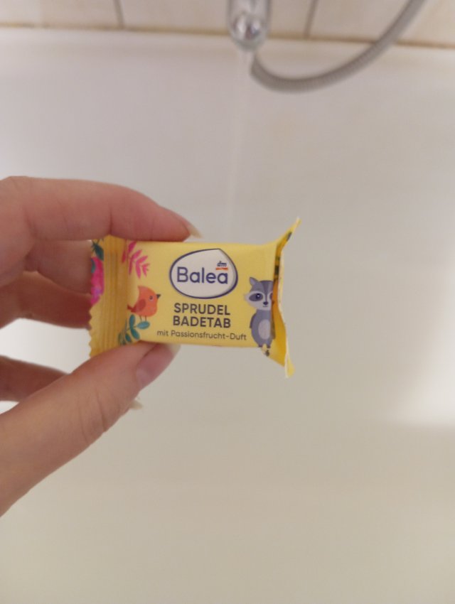 Balea Musująca tabletka do kąpieli, Marakuja