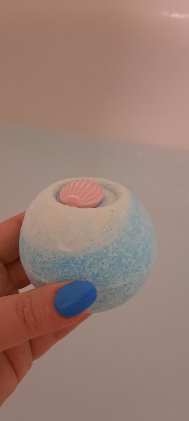 akcja denkowanie! grudzień - kosmetyki w świątecznych opakowaniach i świątecznych kolorach 🎄❄️⛄🎀🎁🎅