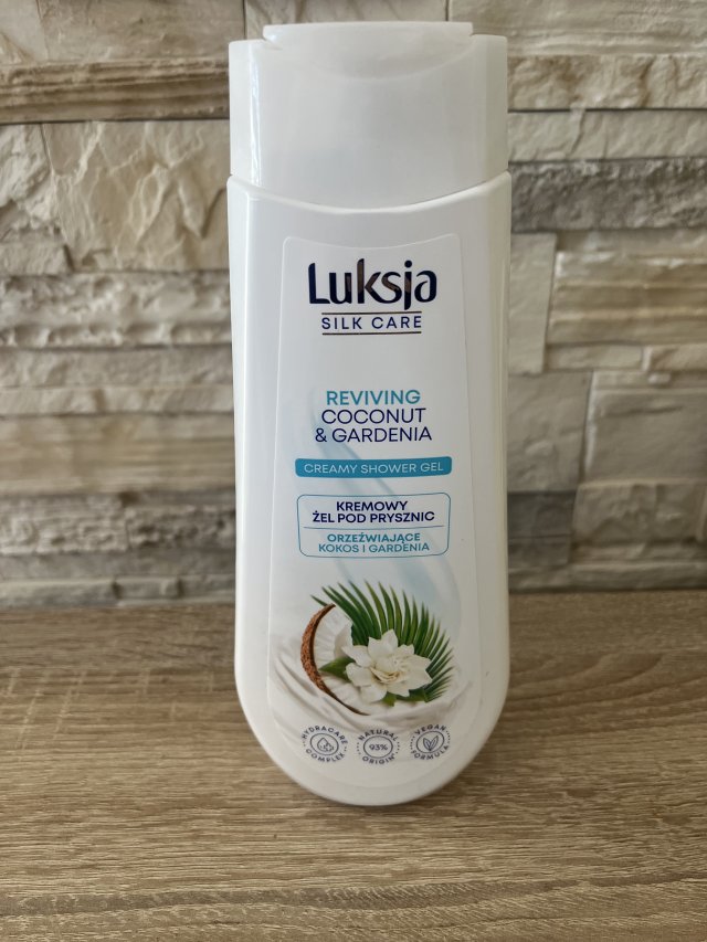 Luksja Silk Care, Płyn do kąpieli, Coconut & Gardenia, Reviving, Kokos i gardenia