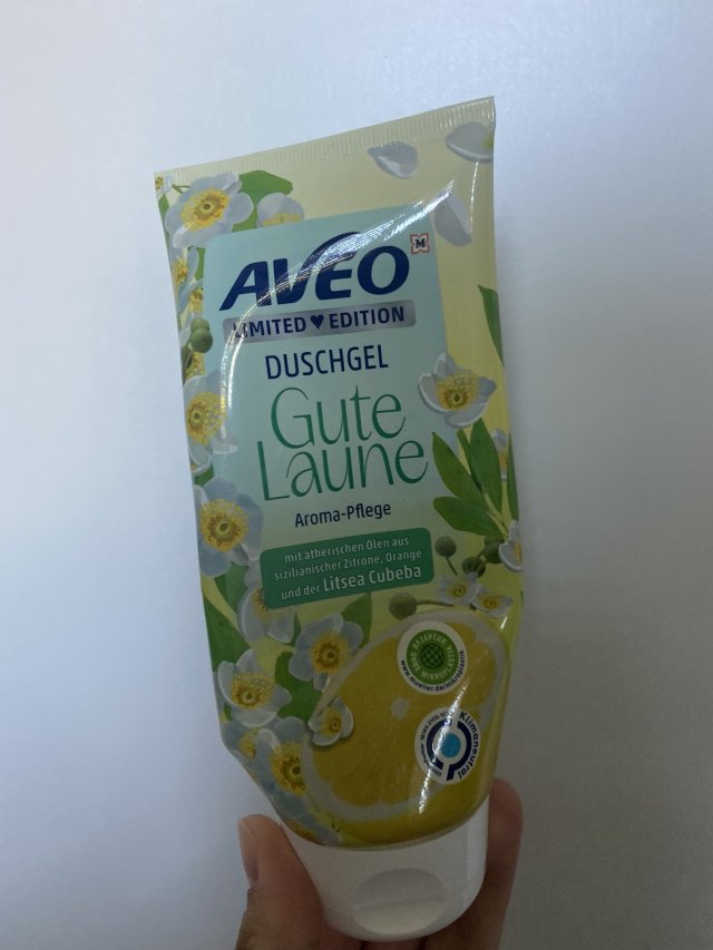 akcja denkowanie! grudzień - kosmetyki w świątecznych opakowaniach i świątecznych kolorach 🎄❄️⛄🎀🎁🎅