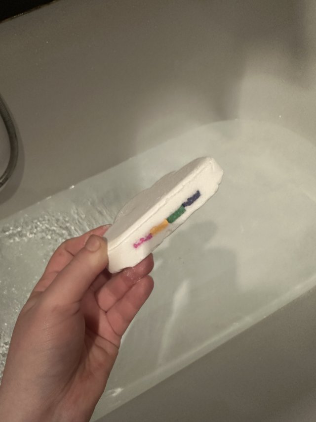 Kula do kąpieli chmurka