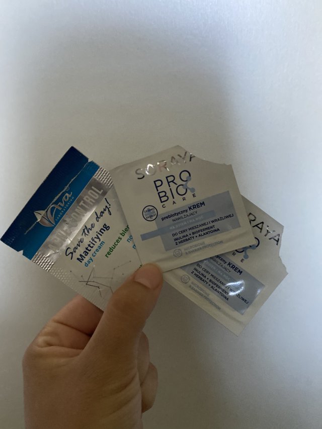 akcja denkowanie! grudzień - kosmetyki w świątecznych opakowaniach i świątecznych kolorach 🎄❄️⛄🎀🎁🎅