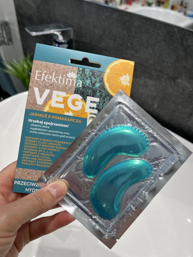 akcja denkowanie! grudzień - kosmetyki w świątecznych opakowaniach i świątecznych kolorach 🎄❄️⛄🎀🎁🎅