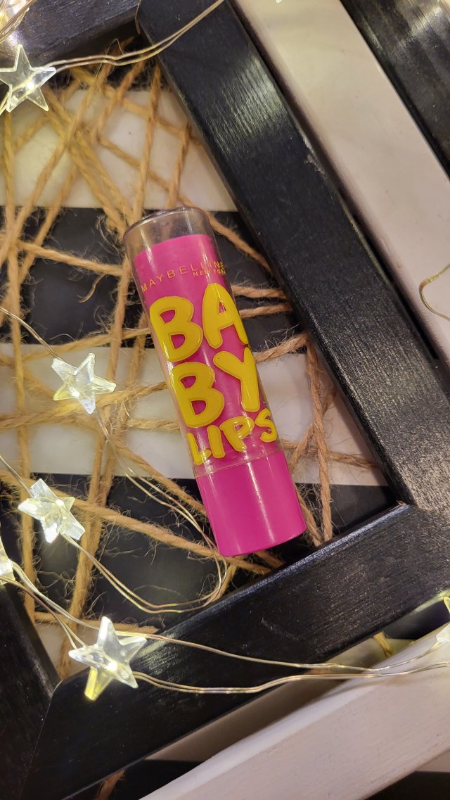 Maybelline Baby Lips, Pomadka ochronna do ust, Pink Punch