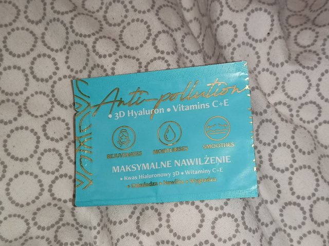 akcja denkowanie! grudzień - kosmetyki w świątecznych opakowaniach i świątecznych kolorach 🎄❄️⛄🎀🎁🎅