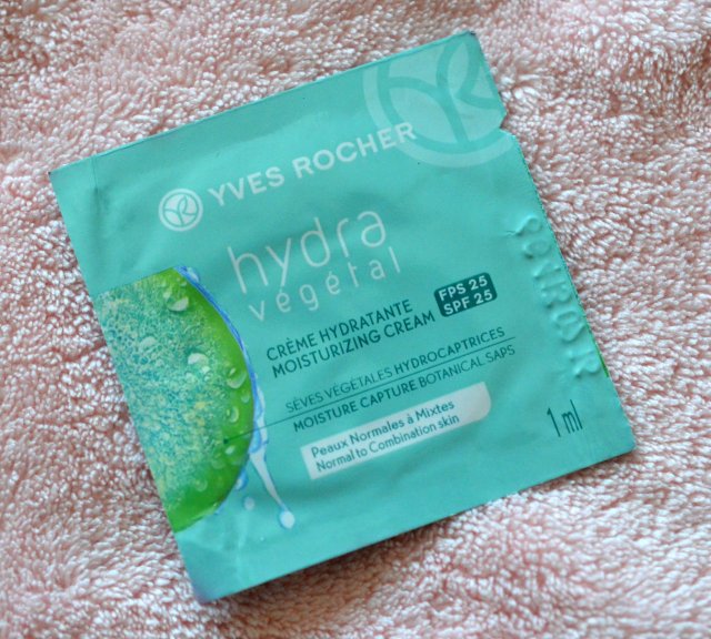 Yves Rocher Hydra Végétal, Krem do twarzy, Aksamitny, Intensywnie nawilżający 24h