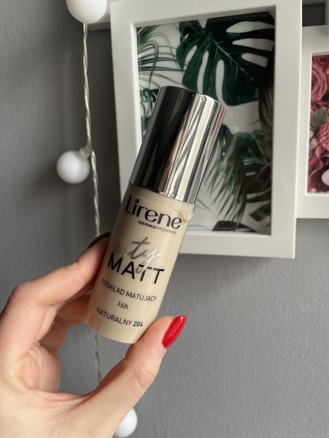 Lirene City Matt, Podkład do twarzy, Matujący, nr 204 Naturalny